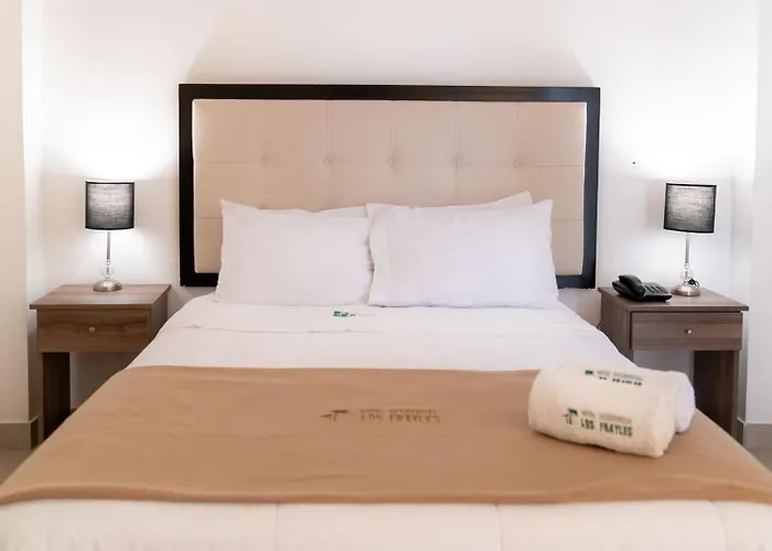 Hotel Residencial Los Frayles